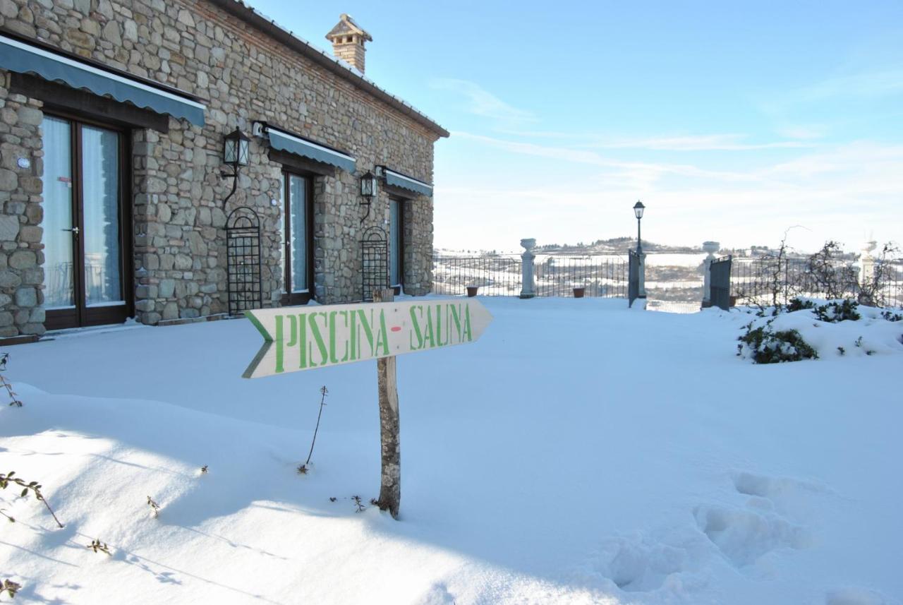 Santa Paola I Quattro Passeri Country House מראה חיצוני תמונה