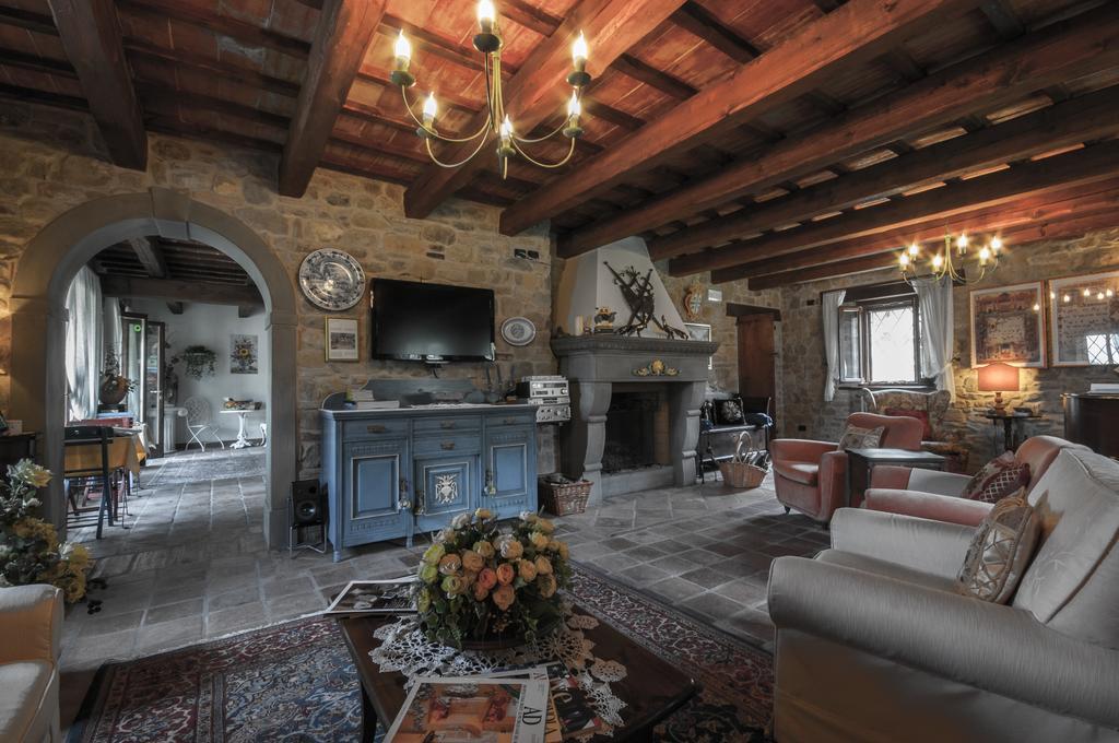 Santa Paola I Quattro Passeri Country House מראה חיצוני תמונה