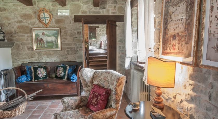 Santa Paola I Quattro Passeri Country House מראה חיצוני תמונה