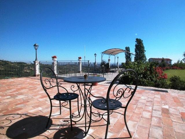 Santa Paola I Quattro Passeri Country House מראה חיצוני תמונה