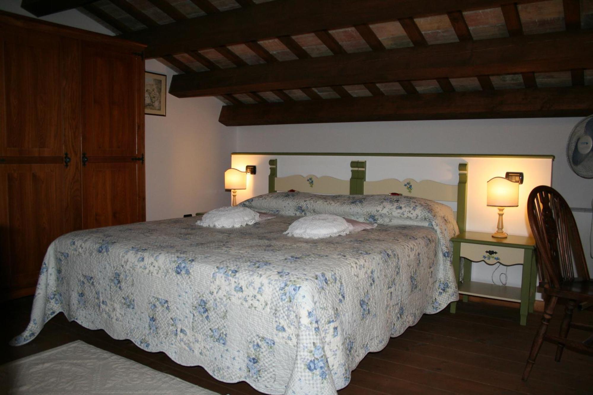 Santa Paola I Quattro Passeri Country House מראה חיצוני תמונה